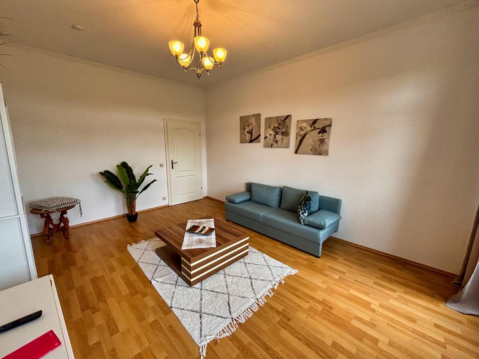 Fw 80 - Ferienwohnung In Bahnhofs- Und Stadtnaehe Görlitz Esterno foto